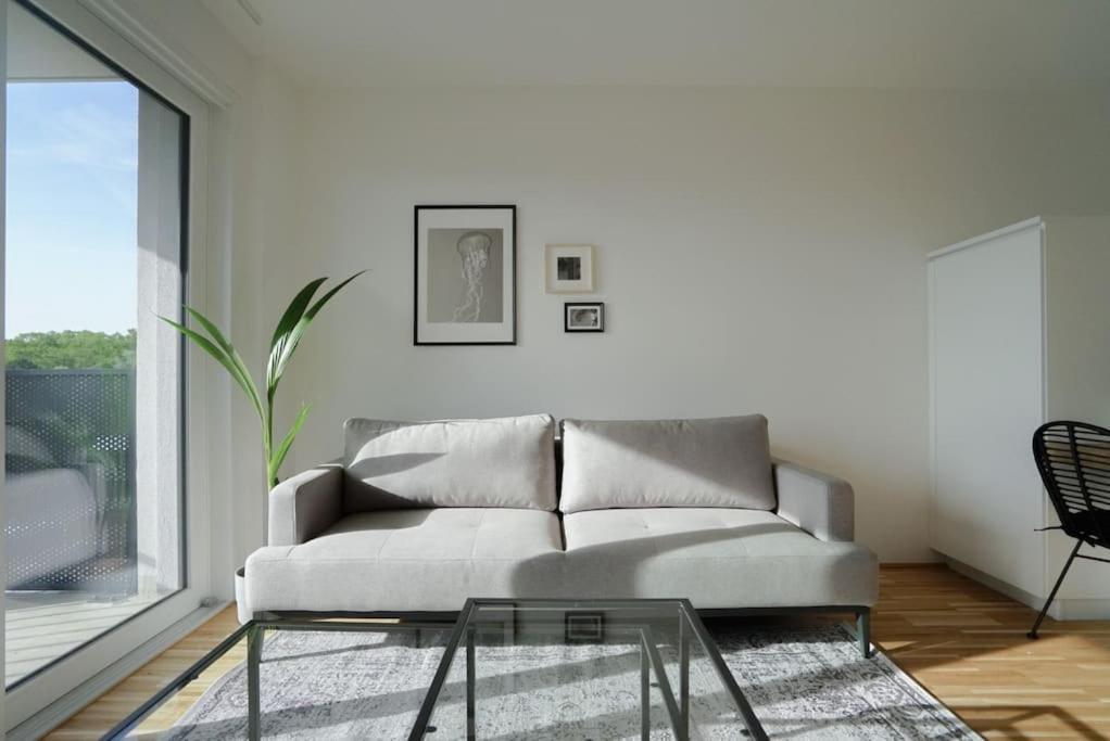 Apartment With Terrace Near Metro Station And Spa Bécs Kültér fotó